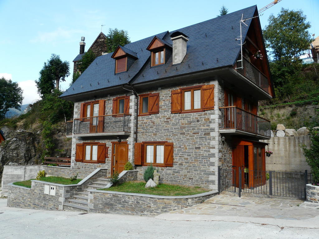 Cap De La Vila Viella Extérieur photo